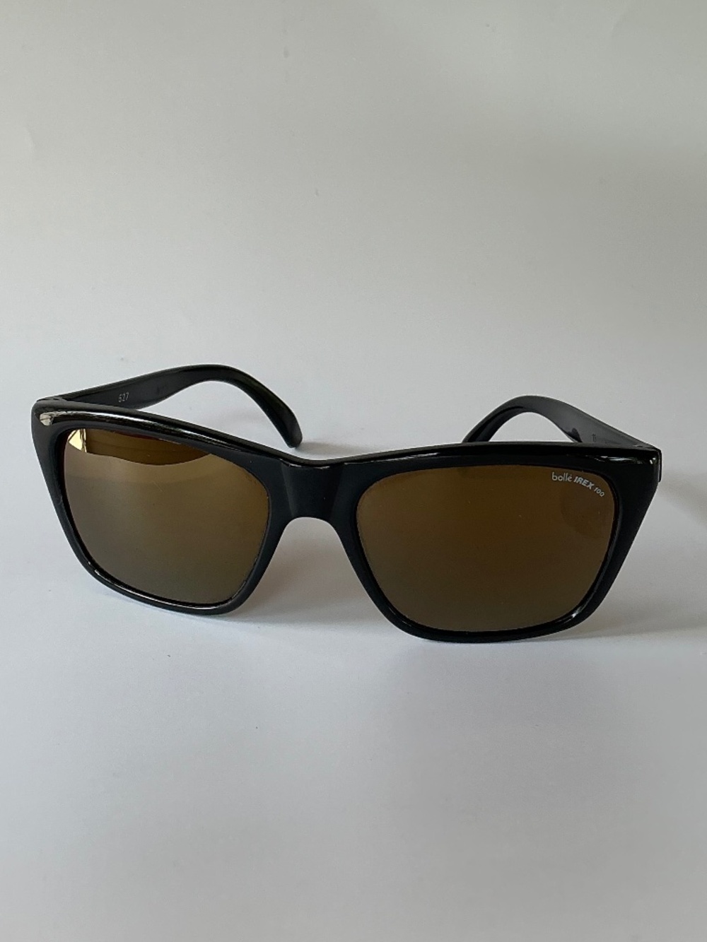 Vintage Bollé 527 Sunglasses Gloss Black Amber IREX 100 Lenses France
